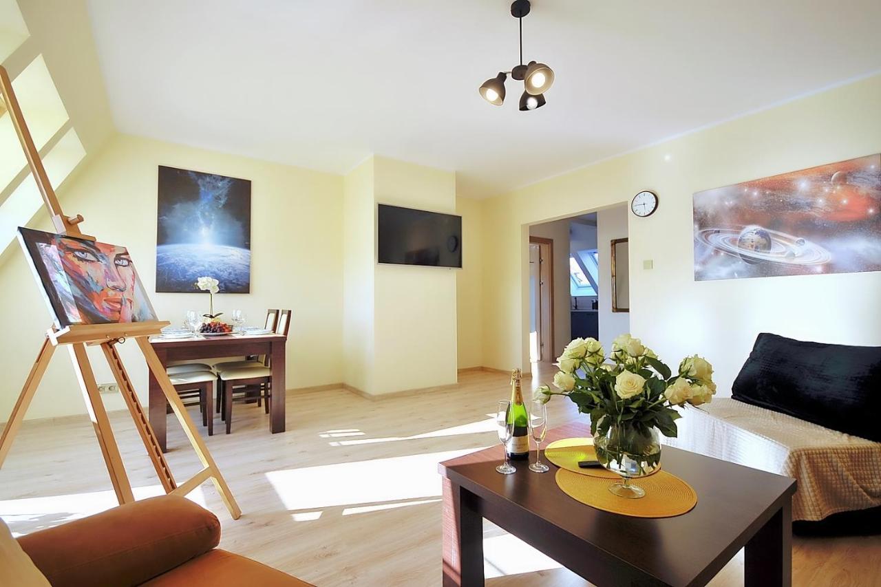 50 M Do Plazy Thobruk Apartamenty Piekna Dama Z Kolobrzegu Exteriör bild