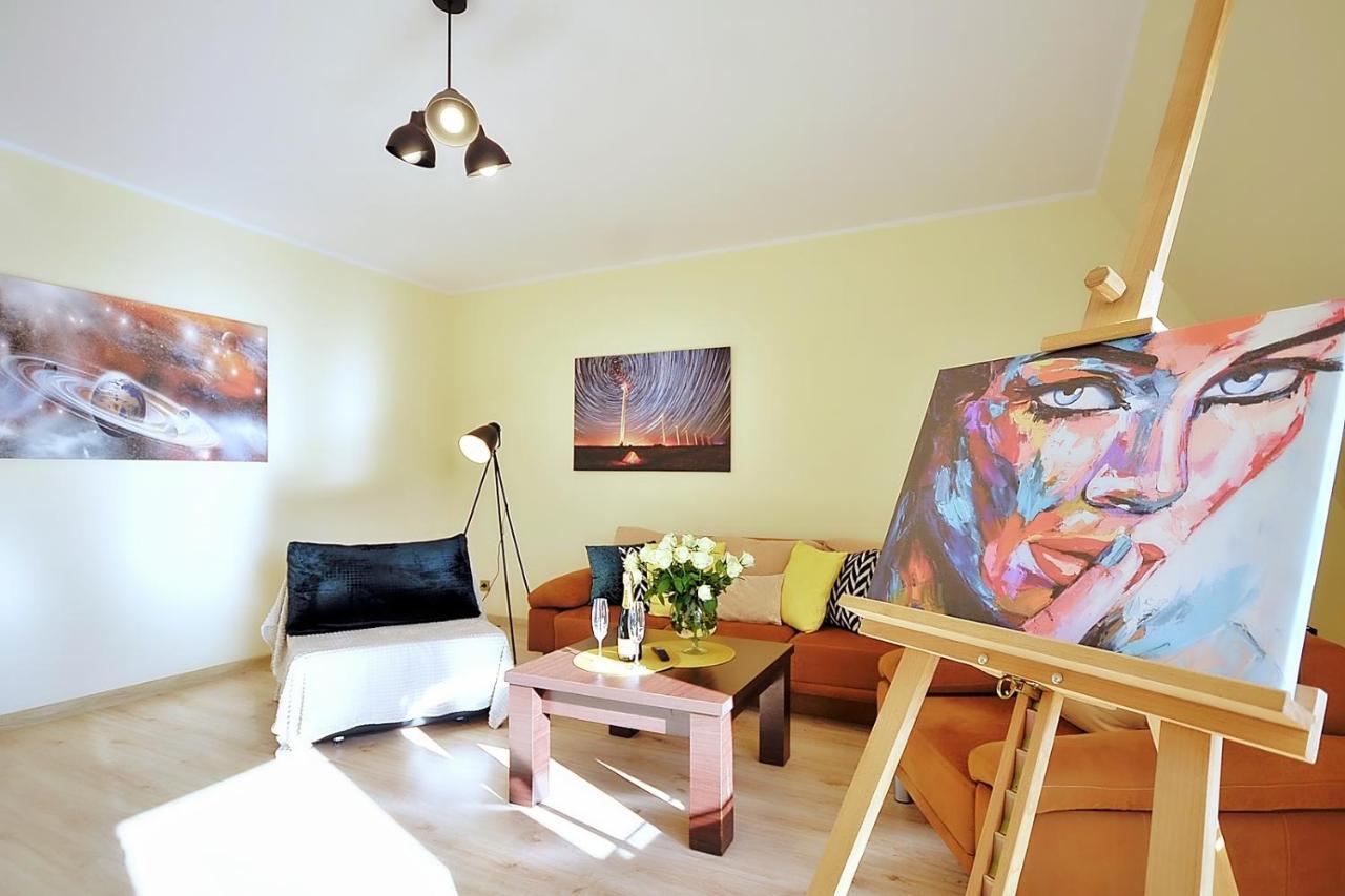 50 M Do Plazy Thobruk Apartamenty Piekna Dama Z Kolobrzegu Exteriör bild