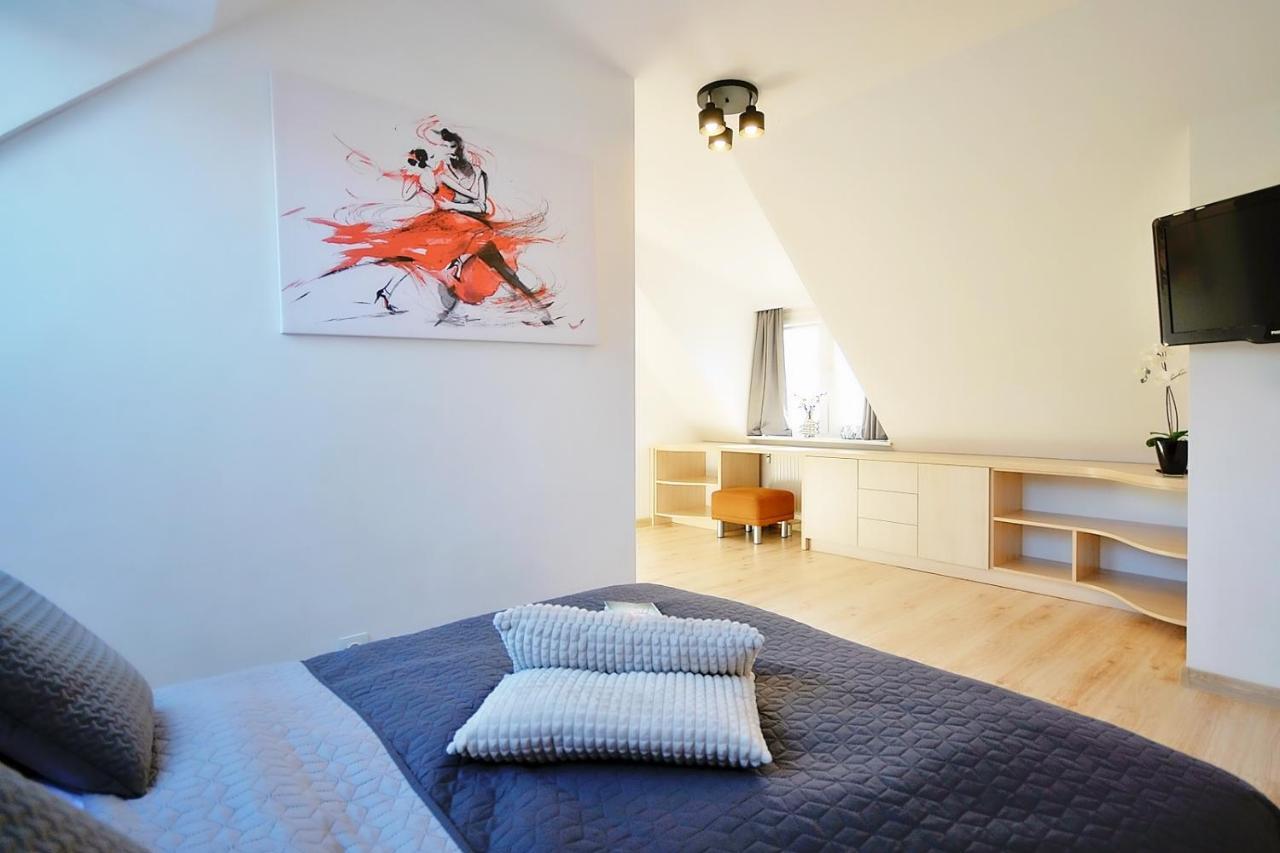 50 M Do Plazy Thobruk Apartamenty Piekna Dama Z Kolobrzegu Exteriör bild